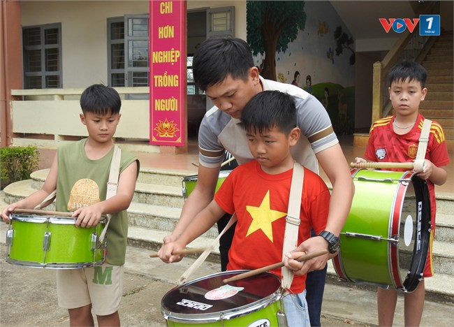 Các huyện vùng cao Kon Tum sẵn sàng phương án khai giảng trong tình huống mưa lũ (04/09/2024)